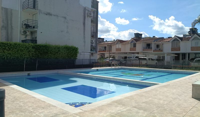 ARRIENDO APARTAMENTO DE TRES HABITACIONES